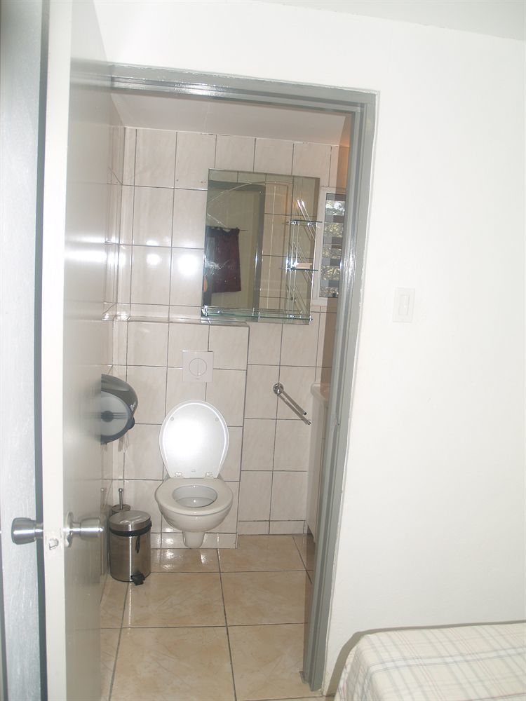 Hotel Barbarossa Karlsruhe Stadtmitte Luaran gambar