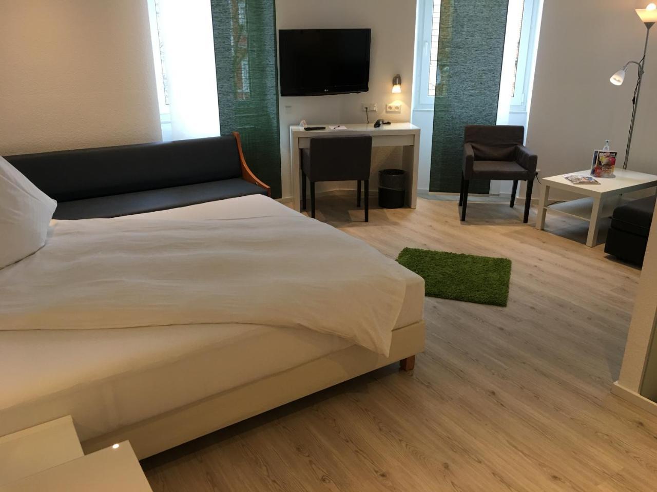 Hotel Barbarossa Karlsruhe Stadtmitte Luaran gambar