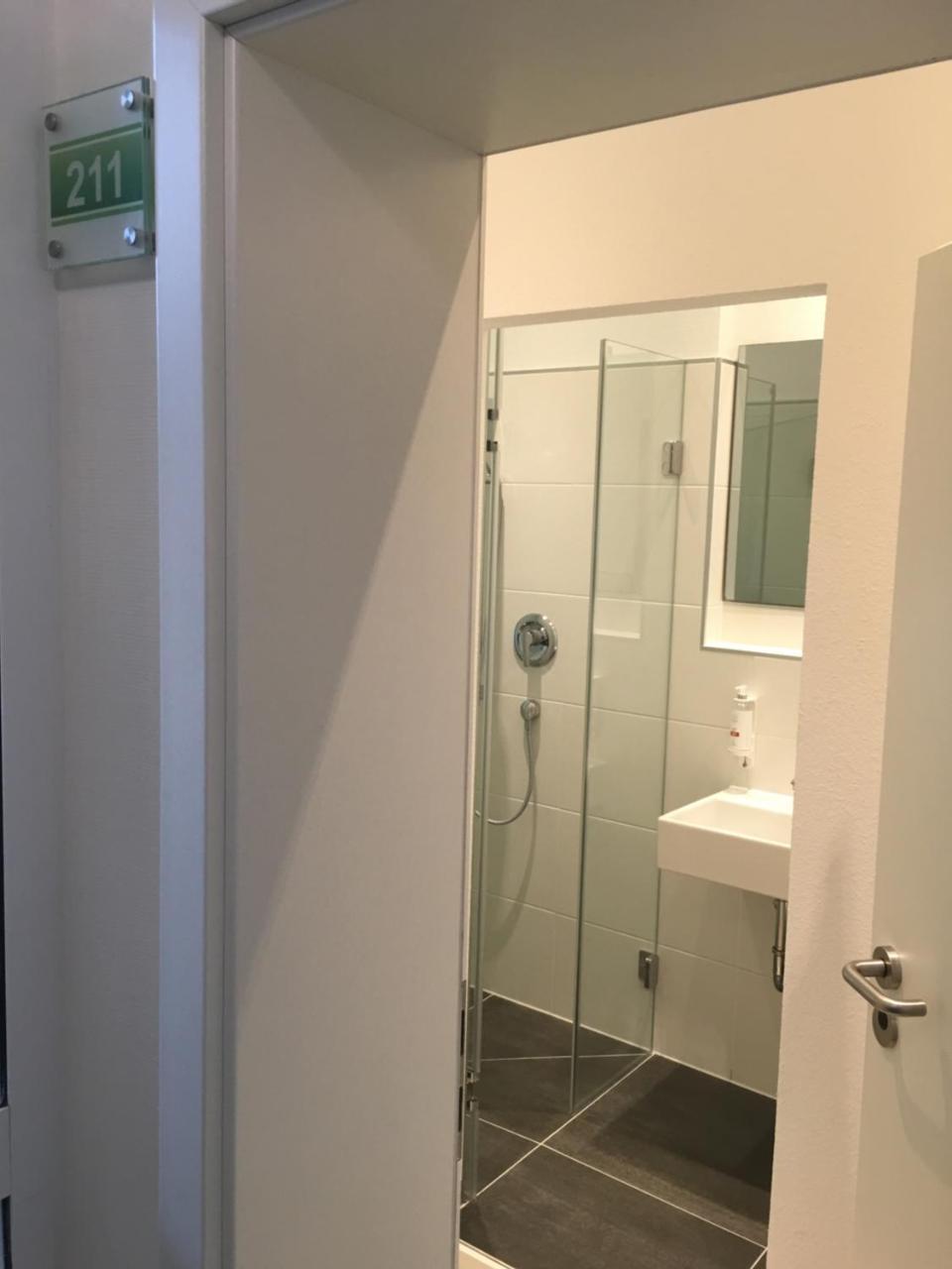 Hotel Barbarossa Karlsruhe Stadtmitte Luaran gambar