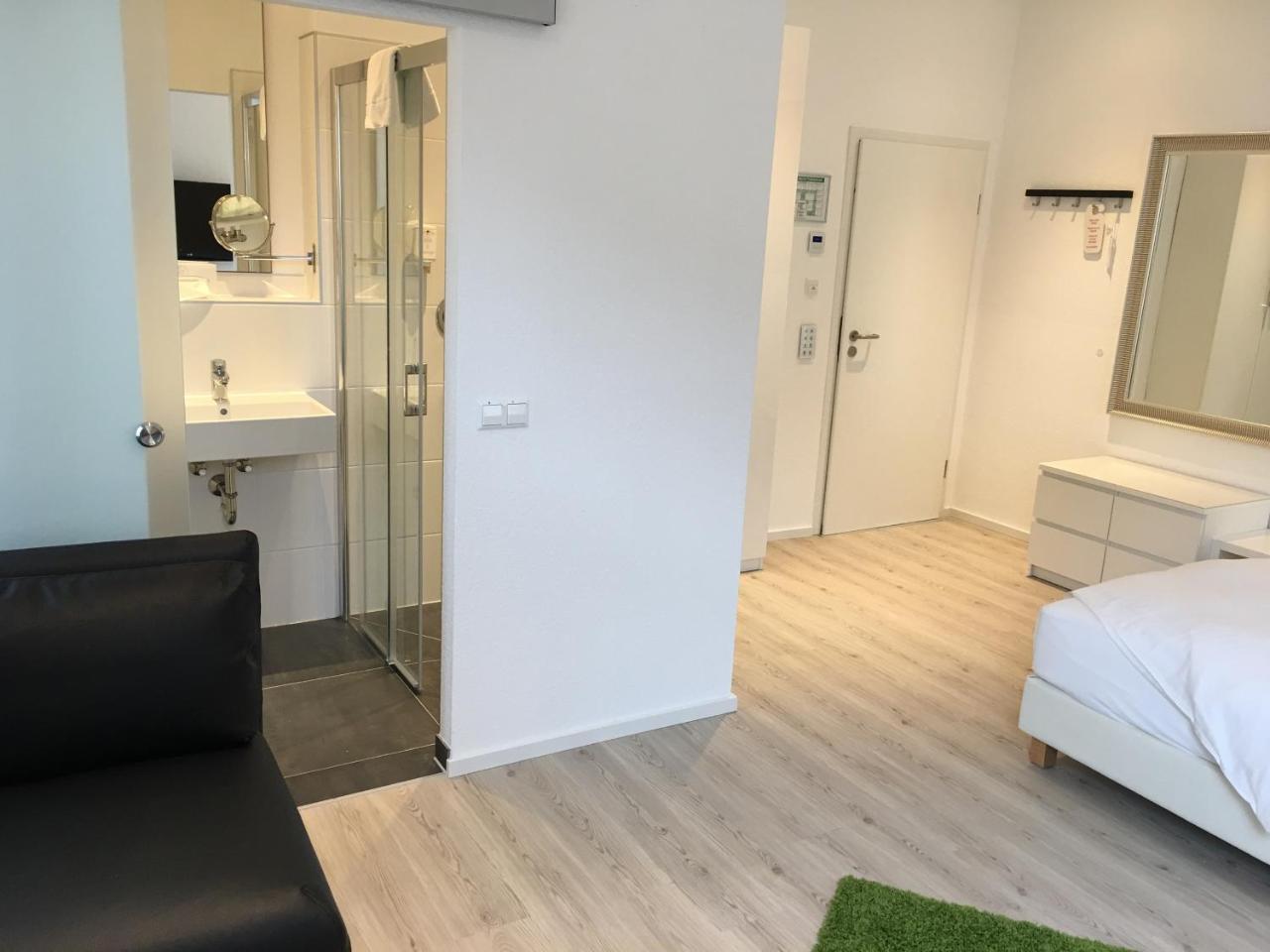 Hotel Barbarossa Karlsruhe Stadtmitte Luaran gambar