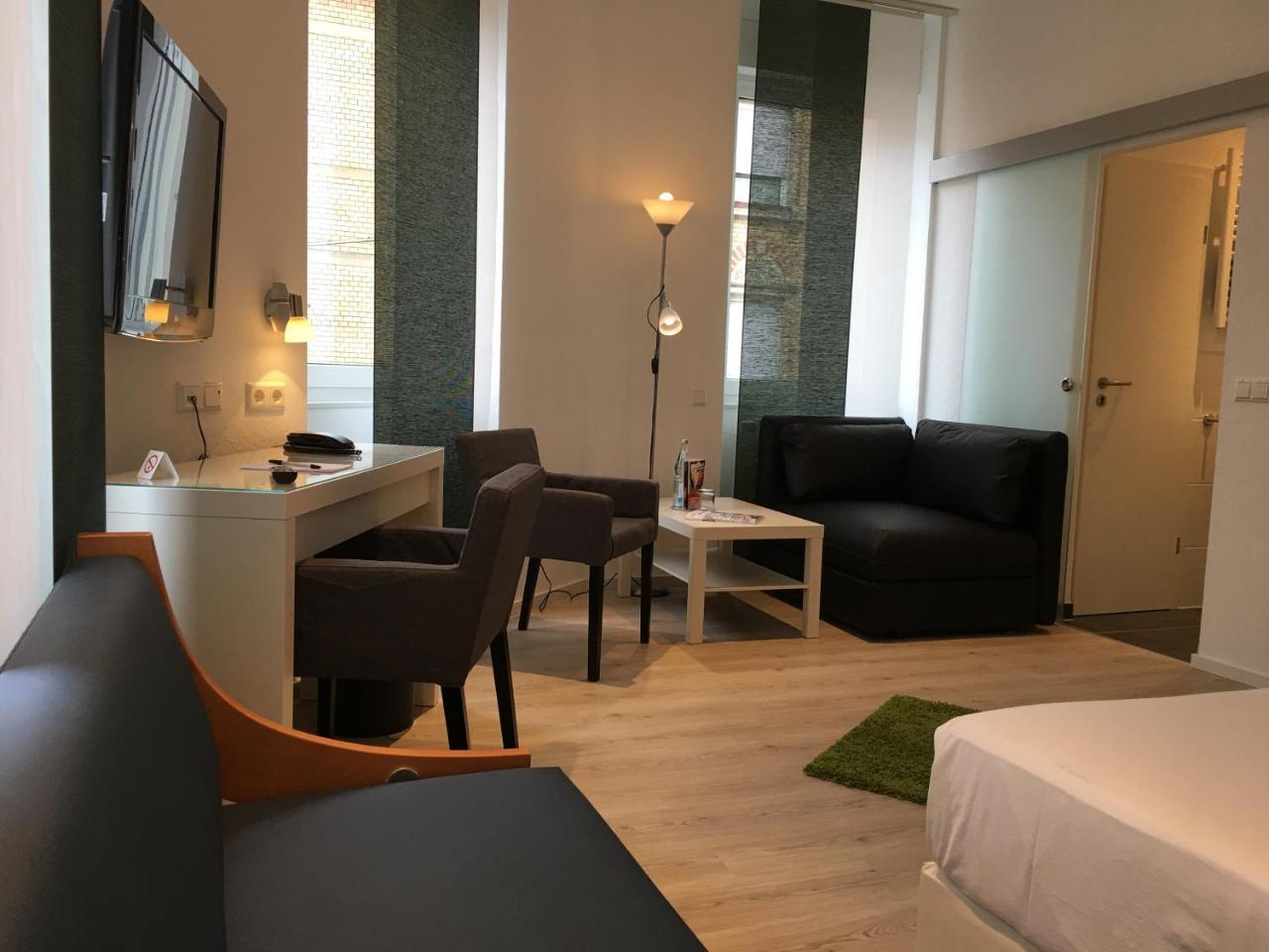 Hotel Barbarossa Karlsruhe Stadtmitte Luaran gambar