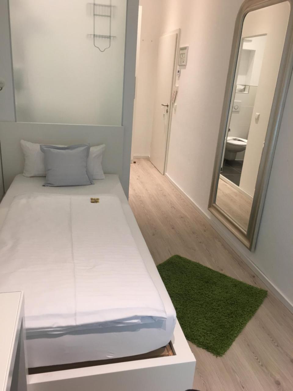 Hotel Barbarossa Karlsruhe Stadtmitte Luaran gambar